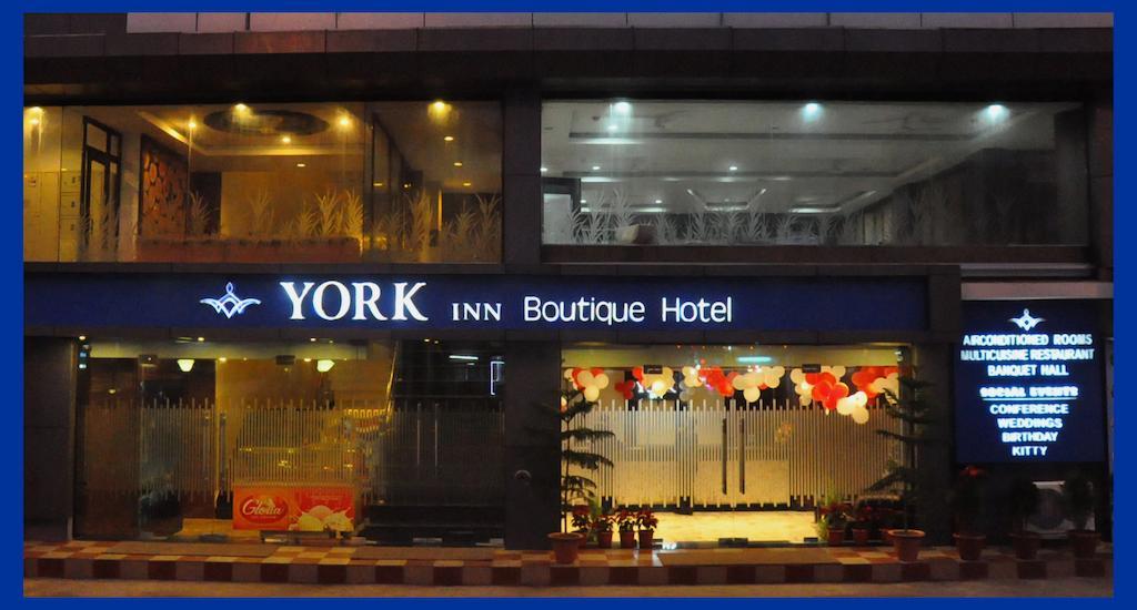 York Inn Lucknow Exterior foto